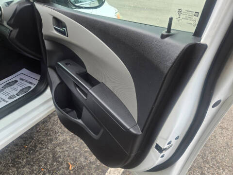 2015 Chevrolet Sonic LT Auto
