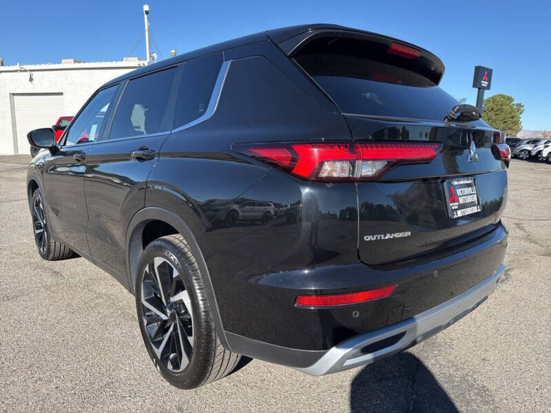 2024 Mitsubishi Outlander SE