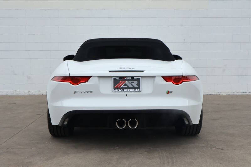 2016 Jaguar F-TYPE