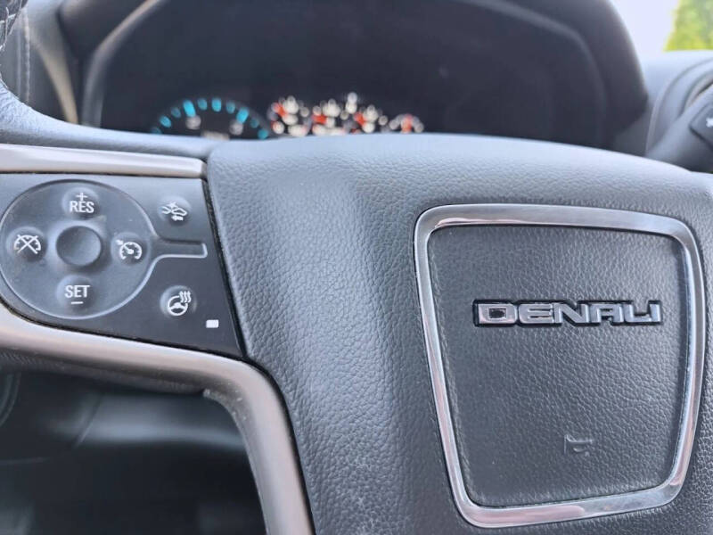 2017 GMC Sierra 2500HD Denali