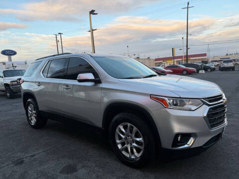 2020 Chevrolet Traverse LT Cloth