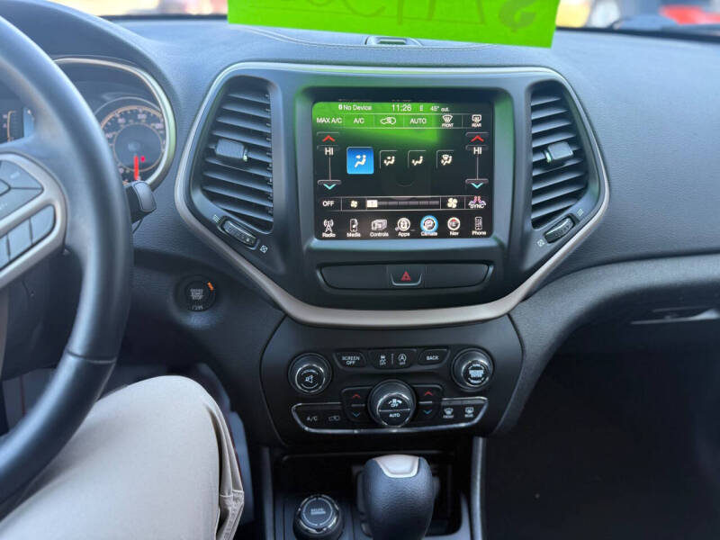 2017 Jeep Cherokee Latitude