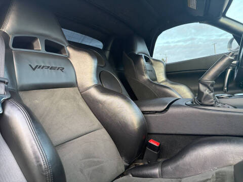 2004 Dodge Viper SRT-10