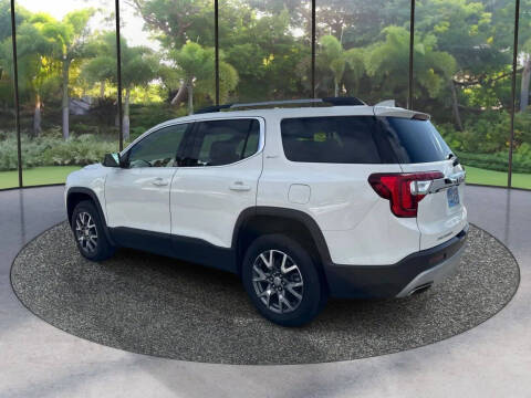 2023 GMC Acadia SLT