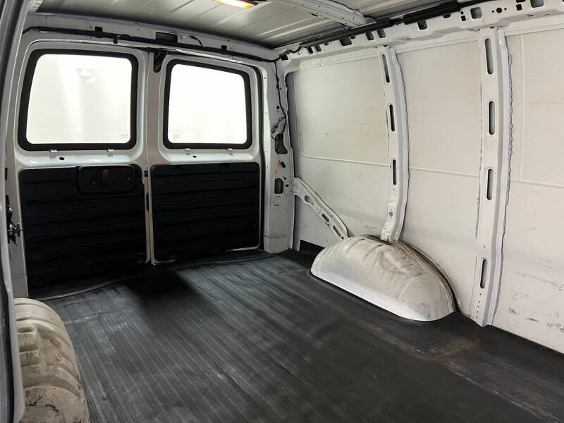 2014 Chevrolet Express 2500