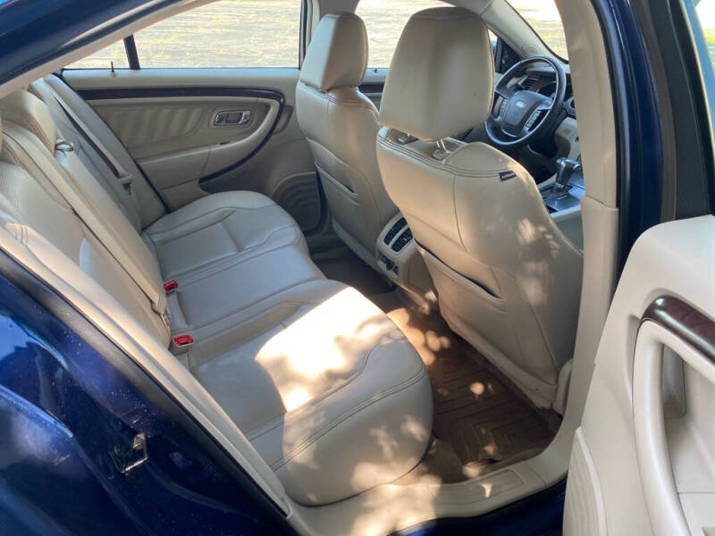 2012 Ford Taurus Limited