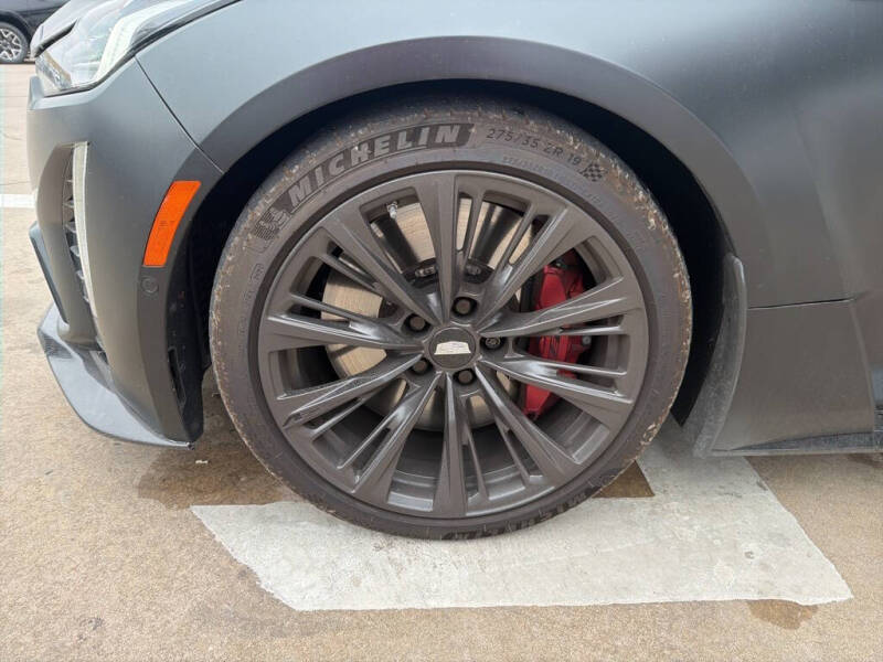 2024 Cadillac CT5-V Blackwing