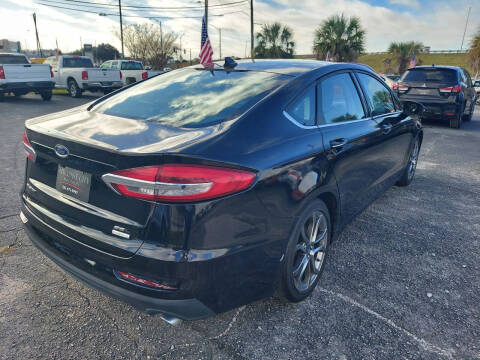 2020 Ford Fusion SEL