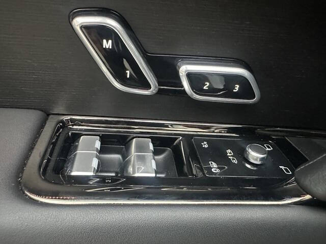 2023 Land Rover Range Rover Sport P360 SE