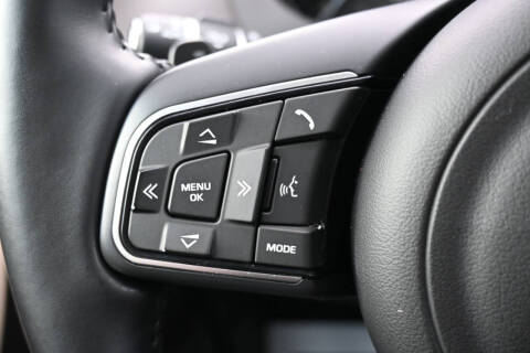 2017 Jaguar F-PACE 35t Prestige