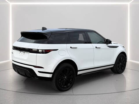 2025 Land Rover Range Rover Evoque P250 Dynamic SE
