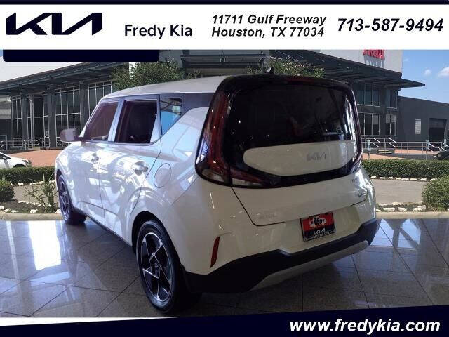 Used 2023 Kia Soul EX with VIN KNDJ33AU7P7872627 for sale in Houston, TX