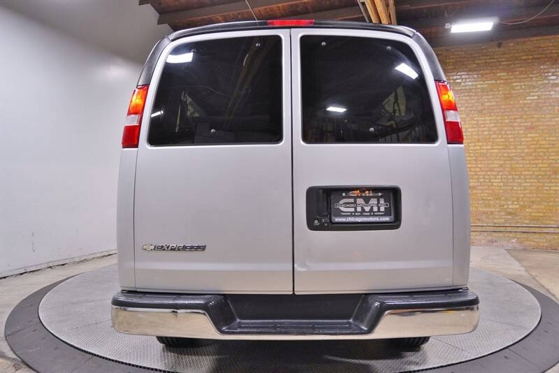 2017 Chevrolet Express LT 3500