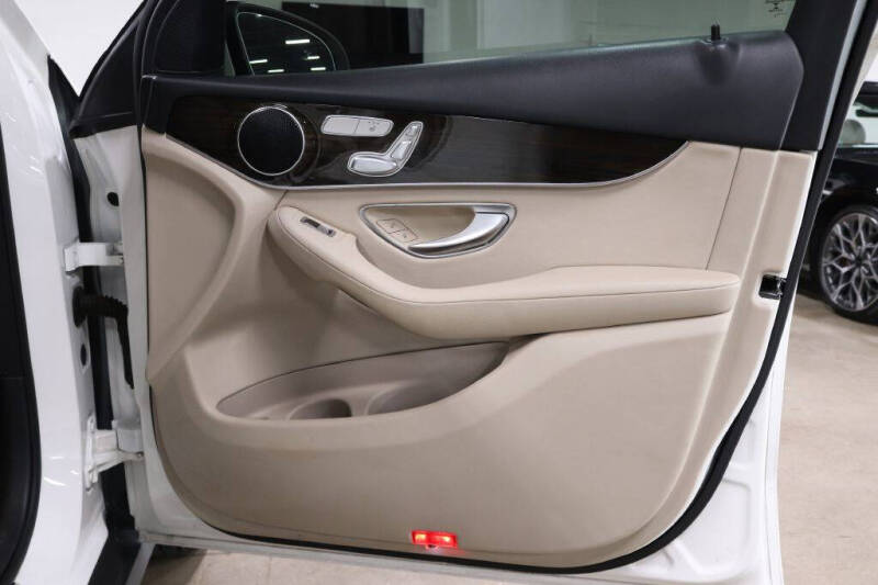 2016 Mercedes-Benz GLC GLC 300