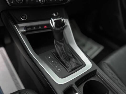 2023 Audi Q3 quattro S line Premium 45 TFSI