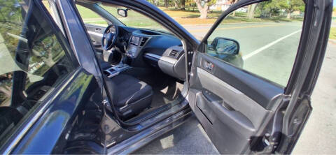 2012 Subaru Outback 2.5i Premium