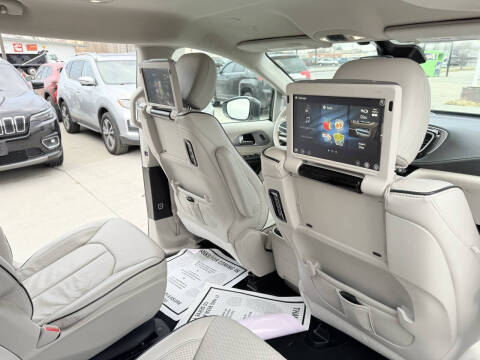 2020 Chrysler Pacifica Hybrid Limited