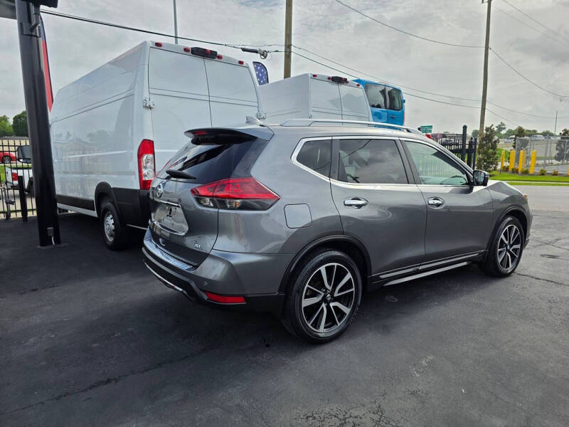 2020 Nissan Rogue SL