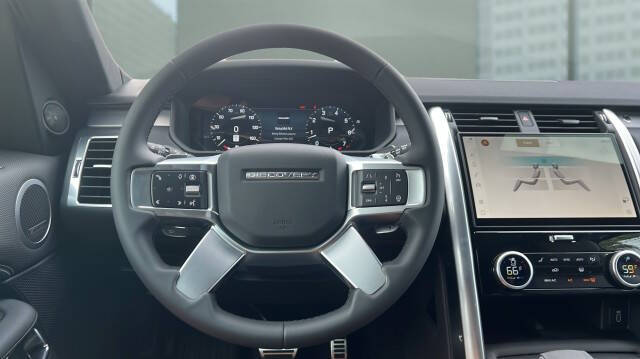 2026 Land Rover Discovery P360 Limited Edition