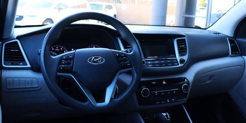 2017 Hyundai Tucson SE