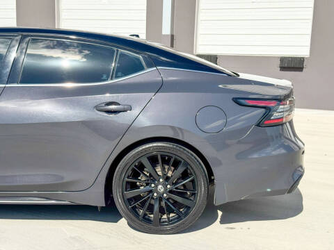 2021 Nissan Maxima 3.5 Platinum