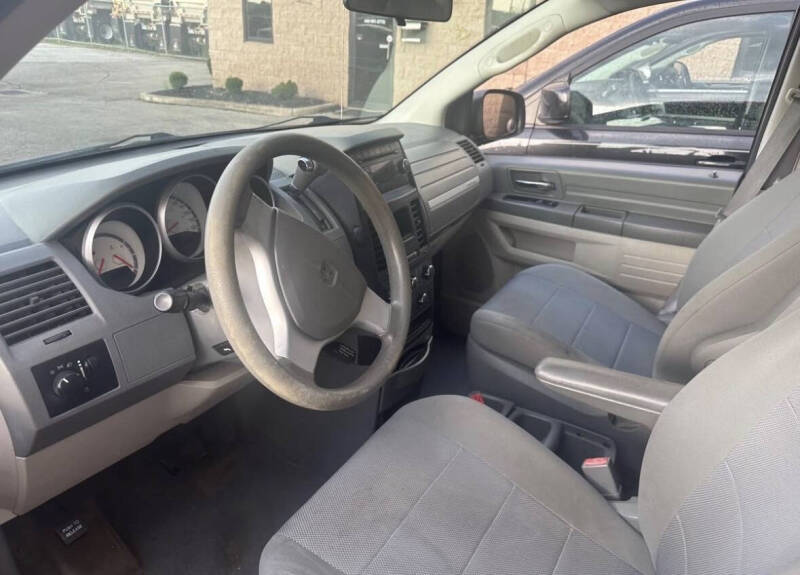 2008 Dodge Grand Caravan SE
