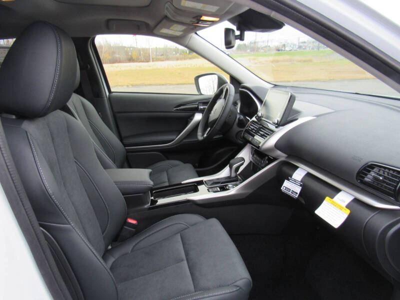 2026 Mitsubishi Eclipse Cross SE