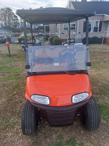 2019 E-Z-GO RXV