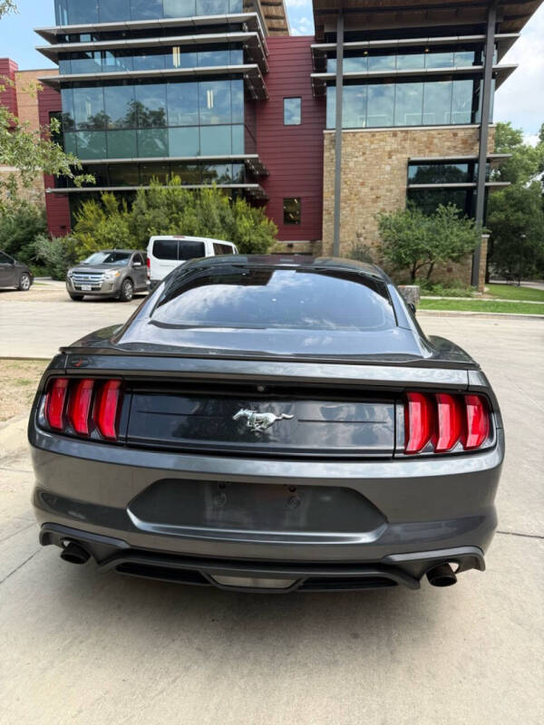 2018 Ford Mustang