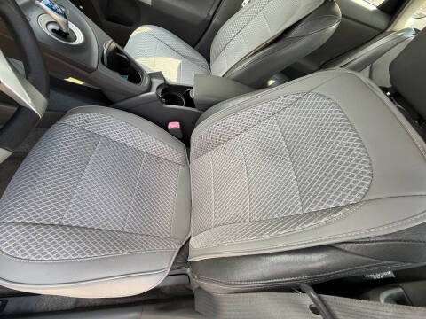 2011 Toyota Prius Three