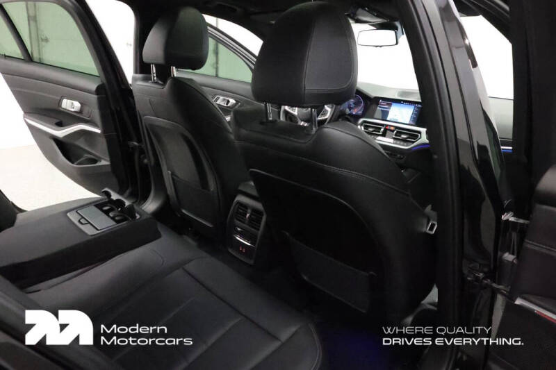 2022 BMW 3 Series 330i xDrive