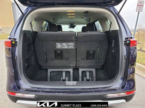 2023 Kia Carnival