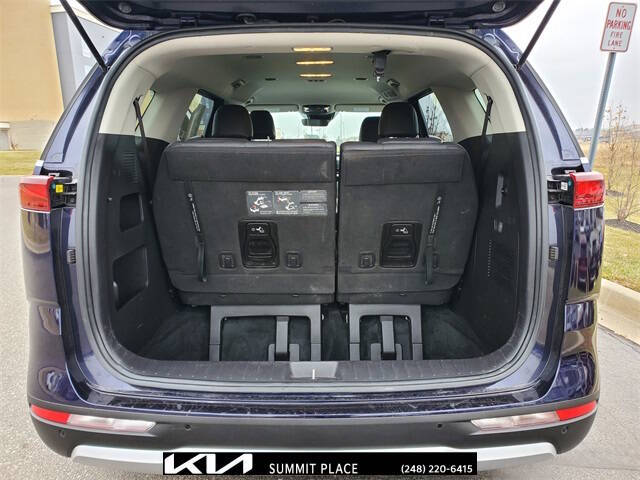 2023 Kia Carnival