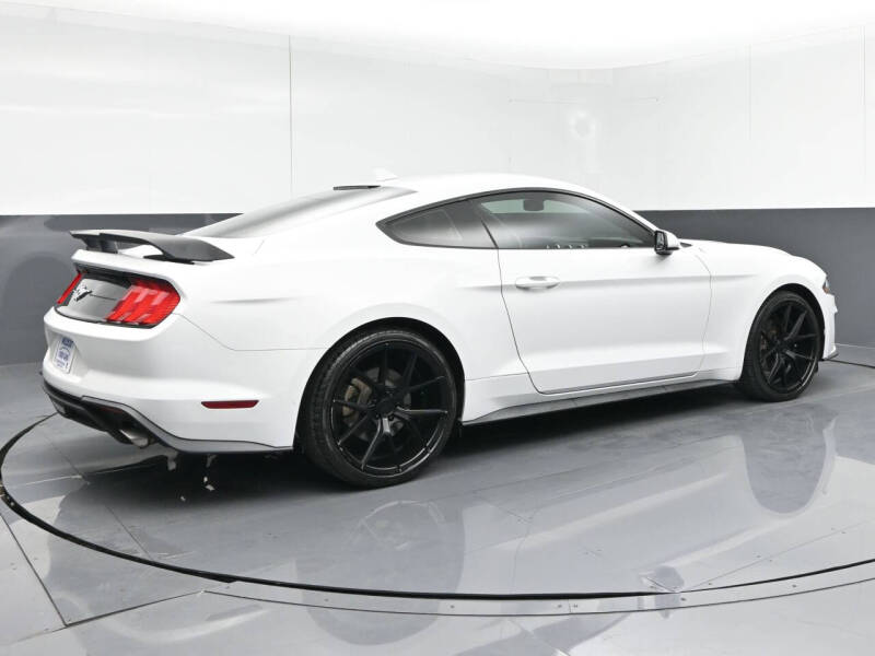 2020 Ford Mustang EcoBoost