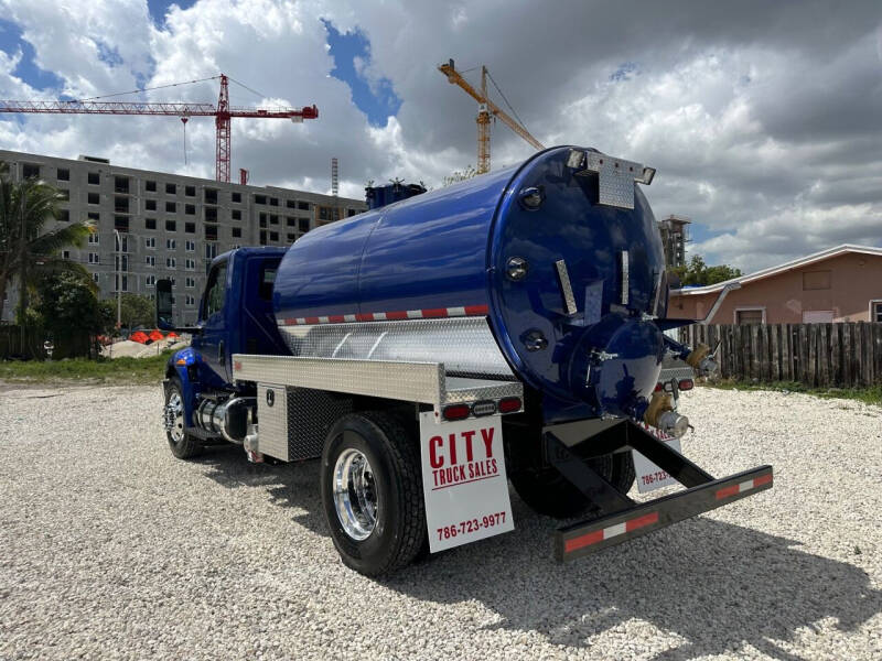 2021 International MV607