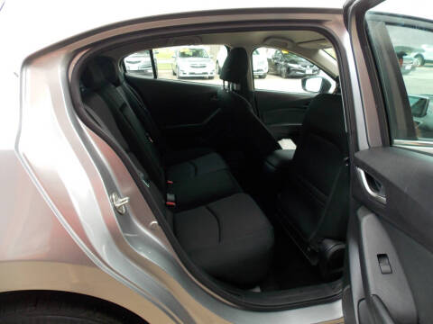 2015 Mazda MAZDA3 i Touring