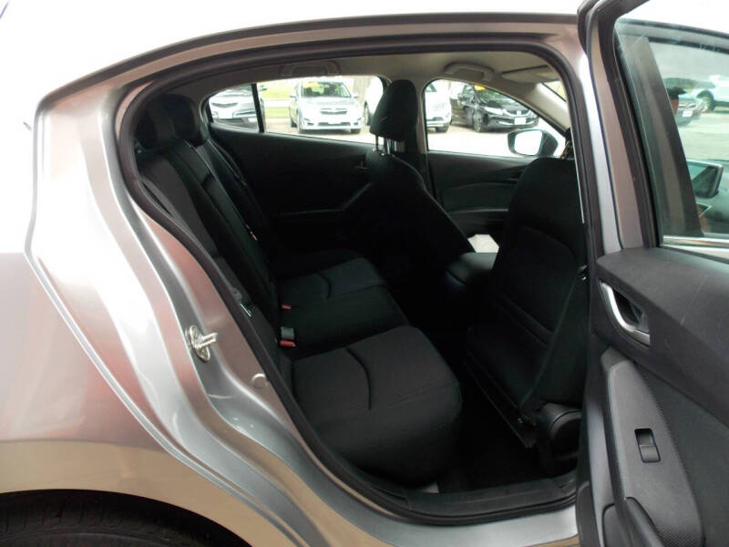2015 Mazda MAZDA3 i Touring