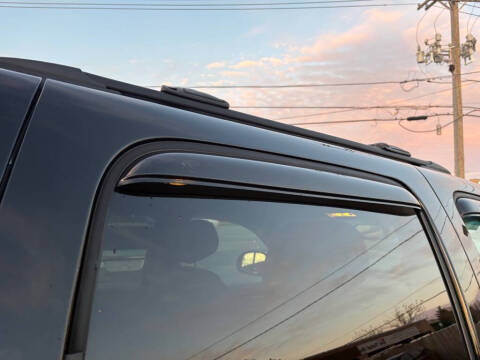 2011 Chevrolet Avalanche LS