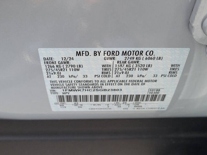2025 Ford Explorer Platinum