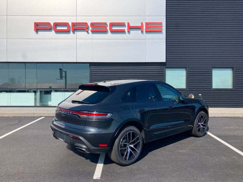 2024 Porsche Macan