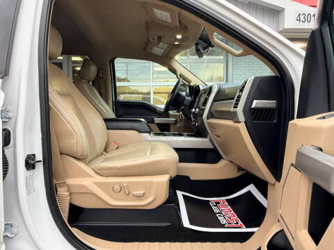 2017 Ford F-350 Super Duty Lariat