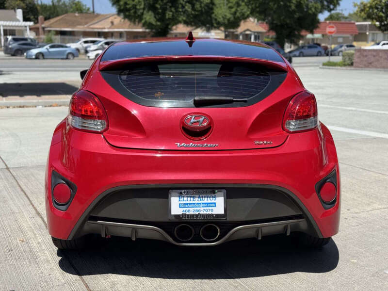 Image 7 of 2013 Hyundai Veloster Turbo