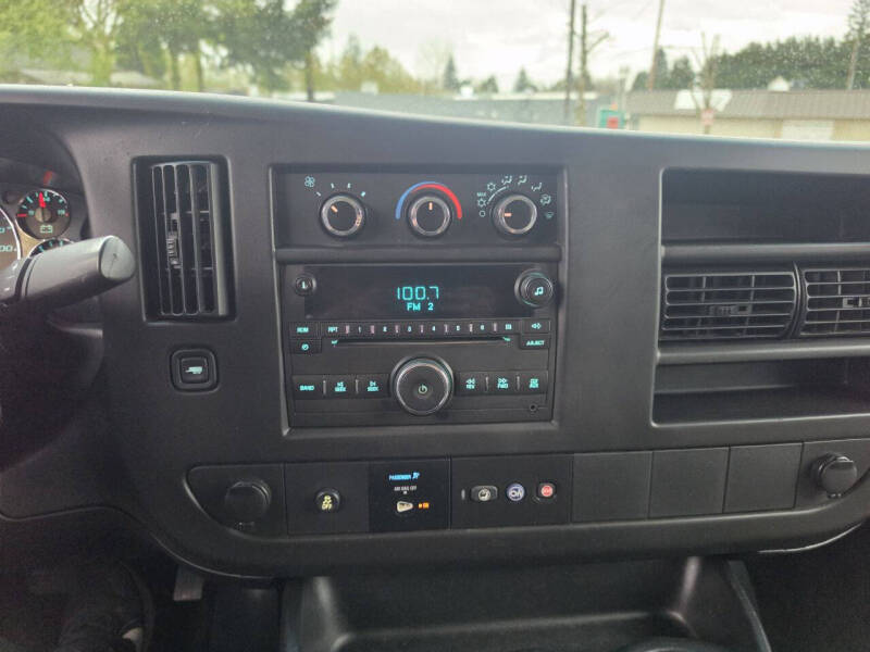2013 Chevrolet Express LT 2500