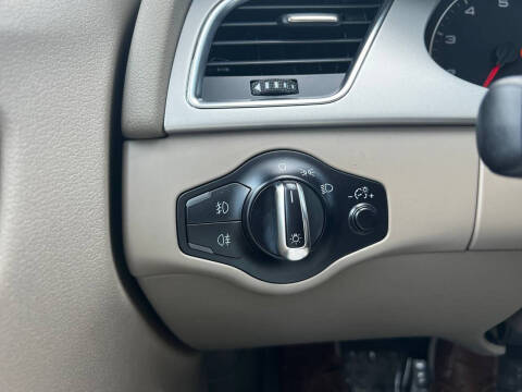 2010 Audi A4 2.0T Premium