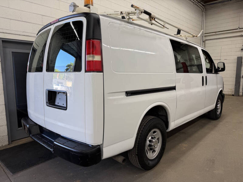 2011 Chevrolet Express 2500