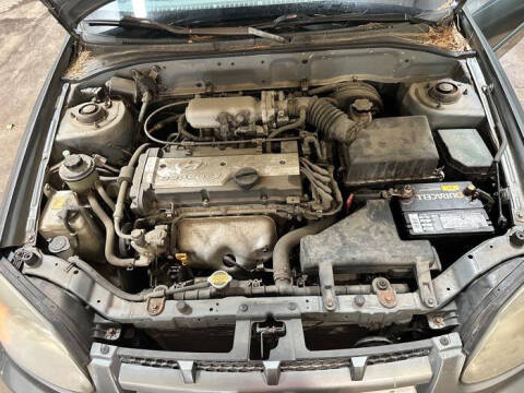 2005 Hyundai Accent GLS