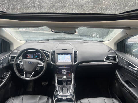 2018 Ford Edge Titanium