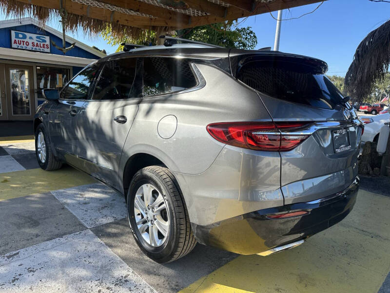 2019 Buick Enclave Essence