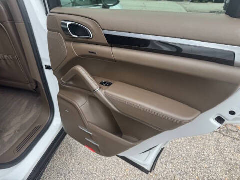 2013 Porsche Cayenne Tiptronic