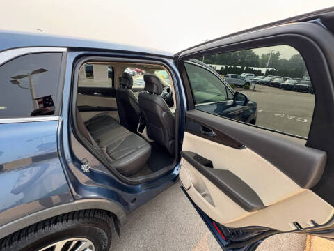 2019 Lincoln Nautilus Select